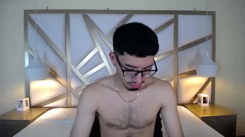 Snapshot of jaxon_carter chatting on 10.25.25 jaxon_carter online show from 10.25.25