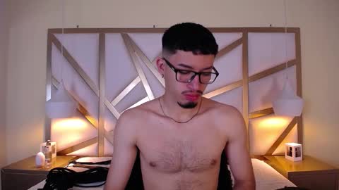 Snapshot of jaxon_carter chatting on 11.11.25 jaxon_carter online show from 11.11.25