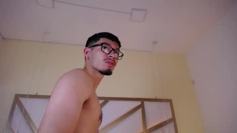 Snapshot of jaxon_carter chatting on 12.14.25 jaxon_carter online show from 12.14.25