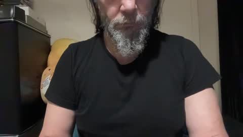 Snapshot of jaxsontuber chatting on 10.20.25 Jaxson online show from 10.20.25