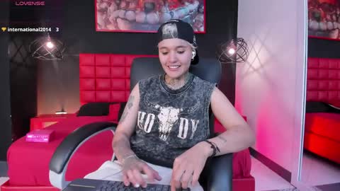 JAX online show from 04.15.26