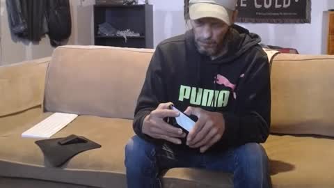 Snapshot of jay_short7863 chatting on 02.19.25 O F jay short786 online show from 02.19.25