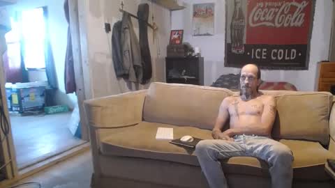 Snapshot of jay_short7863 chatting on 02.26.25 O F jay short786 online show from 02.26.25