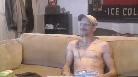 Snapshot of jay_short7863 chatting on 03.08.25 O F jay short786 online show from 03.08.25