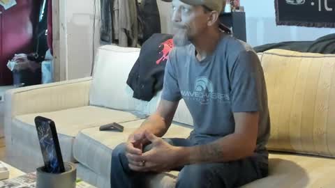 Snapshot of jay_short7863 chatting on 09.08.25 O F jay short786 online show from 09.08.25