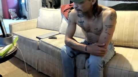 Snapshot of jay_short7863 chatting on 10.28.25 O F jay short786 online show from 10.28.25