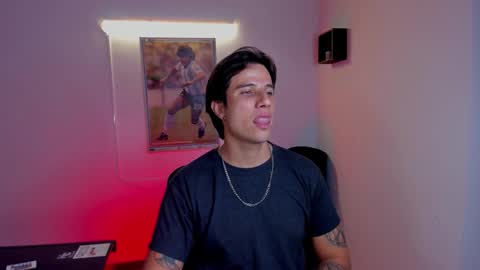 Snapshot of jayalvarrez_ chatting on 11.15.25 Jay Alvarrez online show from 11.15.25