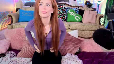 Snapshot of jaybeitsme chatting on 05.14.26 JennyBlighe online show from 05.14.26