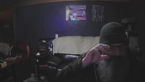 Snapshot of jaycanbefun chatting on 10.22.25 Grand Zaddy or Jay its casual online show from 10.22.25