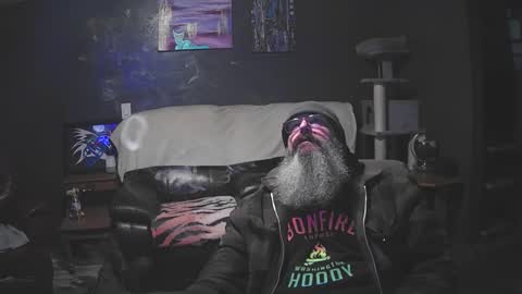 Snapshot of jaycanbefun chatting on 11.20.25 Grand Zaddy or Jay its casual online show from 11.20.25