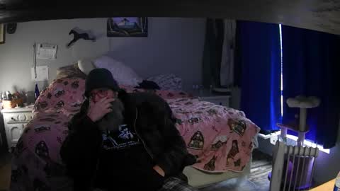 Snapshot of jaycanbefun chatting on 11.29.25 Grand Zaddy or Jay its casual online show from 11.29.25