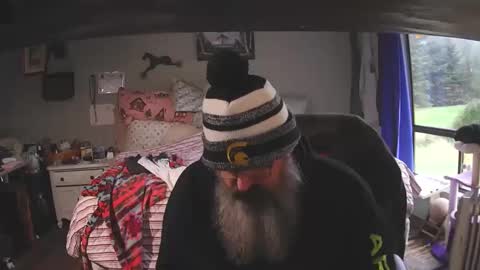 Snapshot of jaycanbefun chatting on 12.14.25 Grand Zaddy or Jay its casual online show from 12.14.25