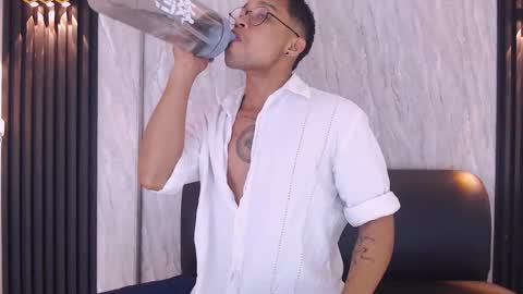 Jayden Morris online show from 11.06.25