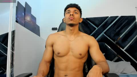 Snapshot of jaydenvance chatting on 04.25.26 JAYDEN online show from 04.25.26
