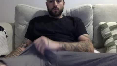 Snapshot of jayg333 chatting on 11.23.25 jayg333 online show from 11.23.25