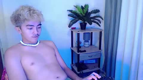 jaysee_hugecox online show from 05.09.26