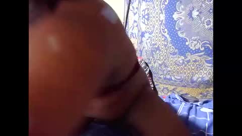 Snapshot of jaysonata215 chatting on 11.06.25 jaysonata215 online show from 11.06.25