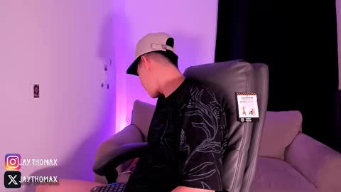 jaythomax online show from 10.01.25