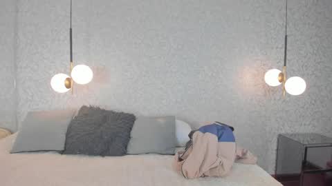 JAZLIN ANGELS online show from 04.19.26