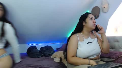 Snapshot of jazmin_dharius chatting on 10.28.25 Jazmin and Scarlett online show from 10.28.25