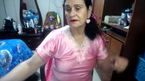 Snapshot of jazmin_rios chatting on 05.26.26 jazmim online show from 05.26.26