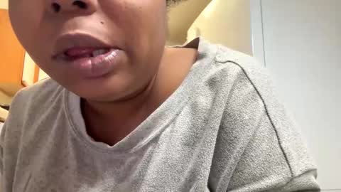 JCCaramelbarbie online show from 01.20.25