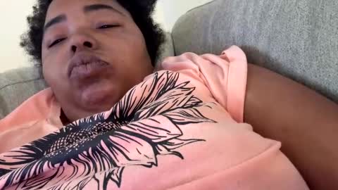 JCCaramelbarbie online show from 02.04.25