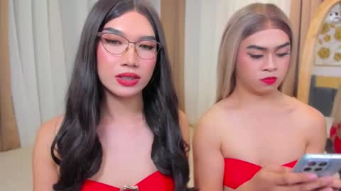 Snapshot of jchugecock chatting on 12.13.25 jchugecock online show from 12.13.25