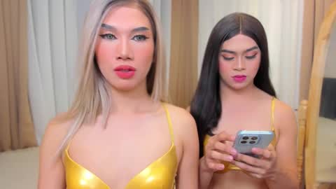 Snapshot of jchugecock chatting on 12.14.25 jchugecock online show from 12.14.25