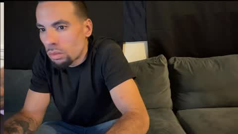 JcMax305 online show from 04.22.26