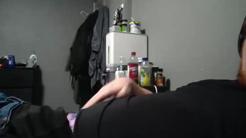 Red Head   Romeo online show from 10.27.25