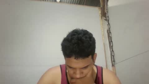 Snapshot of jdrake27 chatting on 12.21.25 jdrake27 online show from 12.21.25