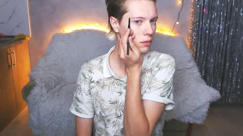 Angel online show from 01.26.25