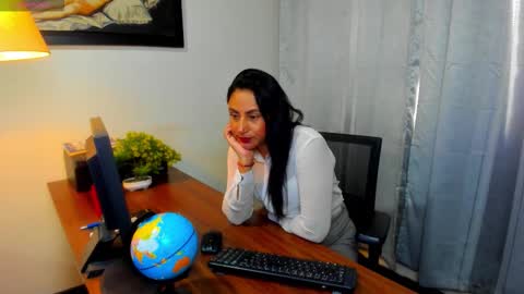 Mistress Jane Foster online show from 10.28.25