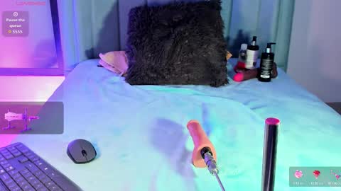 JEAN online show from 03.26.26