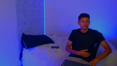 Jean Widow online show from 12.02.25