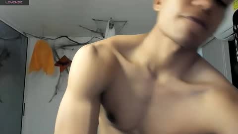 Snapshot of jeanfran_ferrer chatting on 10.19.25 jeanfran_ferrer online show from 10.19.25