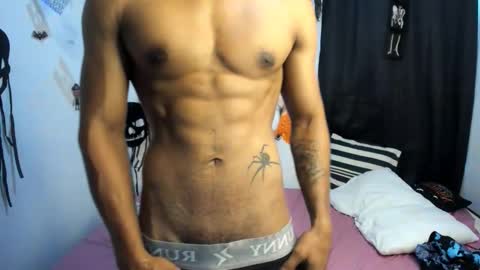 Snapshot of jeanfran_ferrer chatting on 10.25.25 jeanfran_ferrer online show from 10.25.25