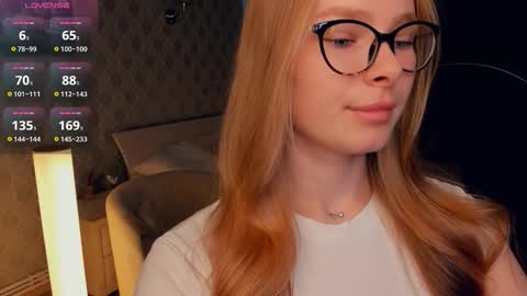 Snapshot of jeanicecoult chatting on 11.01.25 Jenny online show from 11.01.25