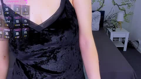 Snapshot of jeanniefox_ chatting on 01.15.25 jeanniefox_ online show from 01.15.25
