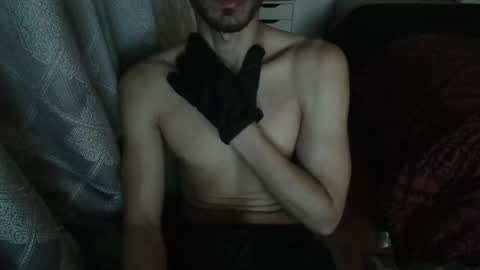 Snapshot of jeanpierbello7 chatting on 05.27.26 jean pier bello Silva online show from 05.27.26