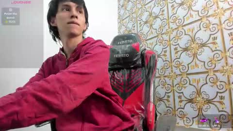 Snapshot of jeanram18 chatting on 10.12.25 JEAN online show from 10.12.25