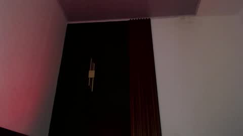 Snapshot of jeanys_sneider chatting on 11.22.25 Jeays online show from 11.22.25