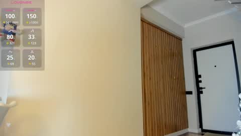 Snapshot of jee__son chatting on 12.17.24 jee__son online show from 12.17.24