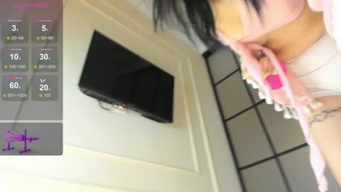 Snapshot of jee__son chatting on 02.07.25 jee__son online show from 02.07.25