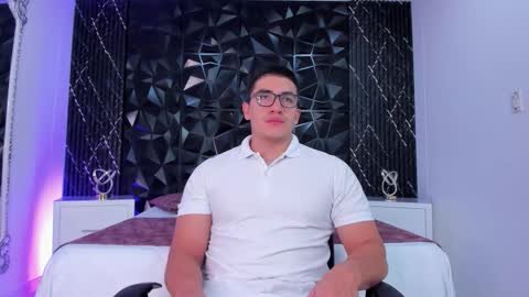 Snapshot of jeffdaltton chatting on 11.30.25 Jeff online show from 11.30.25