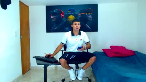 Snapshot of jeffer21_hot chatting on 01.08.25 jeffer21_hot online show from 01.08.25