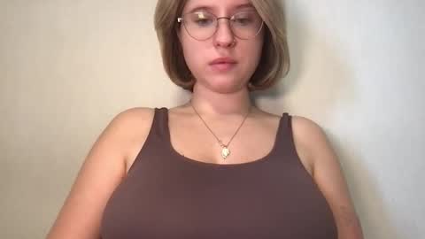 Inna  online show from 10.29.25