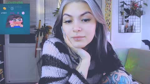 Snapshot of jelyaa chatting on 01.08.25 Jelya online show from 01.08.25