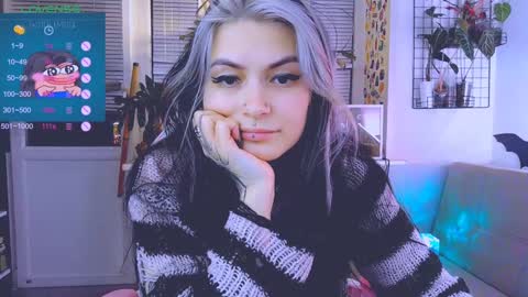 Snapshot of jelyaa chatting on 01.12.25 Jelya online show from 01.12.25